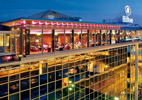 prodej hotelu, hotelová transakce, cena za pokoj, investor, hotelový trh